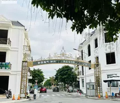 Nhà phố đẹp KDC Đông Hưng - Dĩ An, Bình Dương