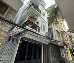 Nhà mới phố Trần Khát Chân 4 tầng x 40m2 ô tô đỗ cỗng 10 tỷ