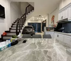 Nhà mới phố Trần Khát Chân 4 tầng x 40m2 ô tô đỗ cỗng 10 tỷ