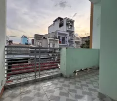 BÌNH TÂN, NHÀ 1 LẦU ĐÚC THẬT BTCT, HẺM 7m THÔNG, Ô TÔ ĐỖ CỬA, GẦN ĐƯỜNG BÌNH TRỊ ĐÔNG, LÊ VĂN