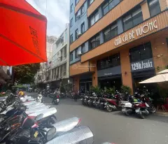 BÁN MẶT TIỀN  SƯ VẠN HẠNH KẾ BÊN VẠN HẠNH MALL 5 TẦNG- 36.8TỶ
