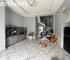 Nhà 3 tầng 1/ đường NGUYỄN VĂN QUÁ, phường ĐÔNG HƯNG THUẬN, Q12, dt 60m2 (5,8m/6,5mx10,5m) Hẻm xe