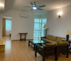 Chính chủ bán gấp căn hộ 3PN, 2WC, Diện tích 123m2,Gía chỉ 7,5 tỷ tại Tòa E, Ciputra Nam Thăng