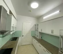 Chính chủ bán gấp căn hộ 3PN, 2WC, Diện tích 123m2,Gía chỉ 7,5 tỷ tại Tòa E, Ciputra Nam Thăng