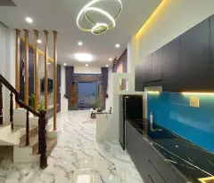 Bán Nhà Đẹp Khu Vực Phước Hải - Gần Siêu Thị Coopmart, Trung Tâm TP Nha Trang