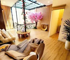 NHÀ ĐẸP LÀ NƠI  TẬN HƯỞNG CUỘC 

SỐNG SIÊU  HIẾM 

35m2 x 5 TẦNG. HƠN 25.5 TỶ QUÁ NGON 

NGUYỄN