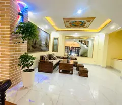 B.ÁN NHÀ 138 GIÁP BÁT VỊ TRÍ ĐẸP - NHÀ ĐẸP - TIỆN ÍCH BẠT NGÀN