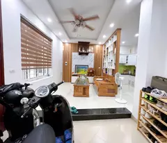 BÁN NHÀ PHẠM VĂN ĐỒNG 35M – 5 TẦNG ĐẸP NHƯ MỚI – LÔ GÓC 2 THOÁNG – HÀNG XÓM KĐT TP GIAO LƯU – 25M