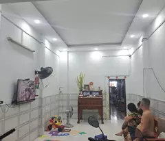 Nhà Ngon Giá Rẻ - 73m2 Chỉ 4.7 Tỷ - Hẻm Xe Hơi – Lô Góc – 2 Tầng Cốt Thép – Quận 12.