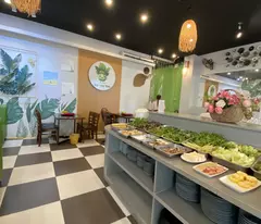 Cho thuê mặt bằng kinh doanh Duy Tân 150m2 x1T MT 10m vị trí siêu đẹp kinh doanh mọi mô hình