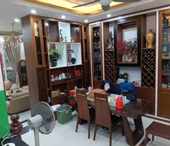Bán nhà riêng tại ngõ 304 Lê Duẩn, 19,8 tỷ, 93m2, 5PN, 4WC, giá tốt, chính chủ