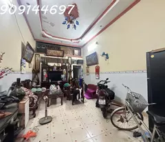 Nhà cấp 4 Mặt tiền đường TRUNG MỸ TÂY 9, phường TRUNG MỸ TÂY, Q12, dt 75m2 (4,1mx18,3m) Giá 5,3Tỷ