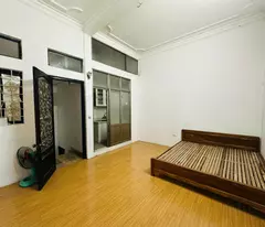 Bán Nhà Phố Tây Sơn - Đống Đa - Ba Bước Ra Mặt Phố - Diện Tích gần 40m, 4 tầng, Nhỉnh 4 tỷ 5 hơn