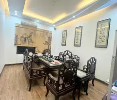 Mặt phố Huy Du, siêu hiếm, phân lô, oto,thang máy, vỉa hè KD 55m2, 5T 22tỷ8