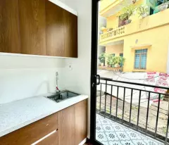 Tòa chung cư mini ngõ ba gác full nội thất phố Khương Hạ, DT 44m2x4T, MT 3.5m, chỉ 7.65 tỷ