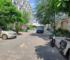 Nhà Khu Phân Lô Đồng Bộ - Gần Mặt Tiền – 4 Tầng Cốt Thép – 4 Phòng Ngủ - 5WC – Thới An, Quận 12.