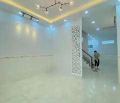 HẺM BA GÁC THÔNG - NHÀ KIÊN CỐ 40M2 - NGAY SÁT LÊ ĐẠI HÀNH QUẬN 10