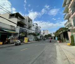 Bán nhà mặt tiền Lê Liễu, Tân Quý, Tân Phú. 4x13m, 4.5 tỷ (86tr/m²), 3 tầng, 3PN.