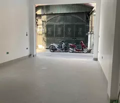 Bán nhà lĩnh nam 5 tầng dân xây lô góc ô tô tải tránh kinh doanh ngày đêm hoàng mai