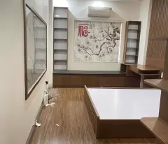 Bán nhà Phố Lụa giá 6.7 tỷ, diện tích 30m2, 5 tầng, mặt tiền 3.5m