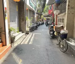 Bán nhà Phố Lụa giá 6.7 tỷ, diện tích 30m2, 5 tầng, mặt tiền 3.5m