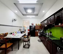 BÁN NHÀ TÂN BÌNH GIÁP QUẬN 10, 105M2, HXH, Ô TÔ NGỦ ĐƯỢC TRONG NHÀ, 4 TẦNG, GIẢM 1 TỶ.