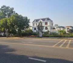 Bán Đất mặt phố Đường Lý Nam Đế, KĐT Nam Đầm Vạc, giá ưu đãi chỉ nhỉnh 6 tỷ, DT 124 m2 x 6m mặt