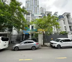BÁN GẤP BIỆT THỰ, DIỆN TÍCH 196m² GIÁ 80 TỶ - HOTLINE: 0984.388.599