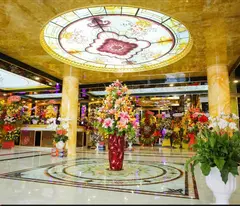 CHO THUÊ NHÀ MẶT TIỀN TRUNG MỸ TÂY 2A, Q.12 – DIỆN TÍCH LỚN, 61 PHÒNG, THANG MÁY – GIÁ CHỈ 2XX