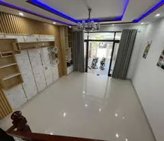 NHÀ ĐẸP 3 TẦNG 3 MÊ MỚI KENG - MẸ THỨ- HÒA XUÂN -GIÁ CHỈ 5,7 TỶ