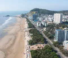 Bán 2 lô đất tại vị trí đắc địa: View bãi tắm chính, gần các khu du lịch nghỉ dưỡng lớn của tập