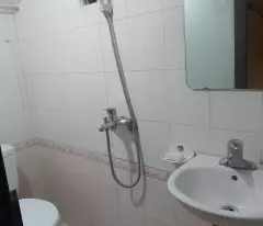 Bán nhà Thịnh Liệt giá 4.5 tỷ, diện tích 23m2, 5 tầng, mặt tiền 3.5m