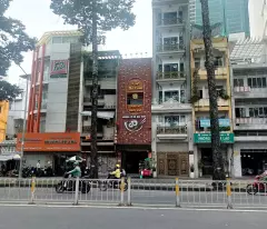 BÁN MẶT TIỀN ĐƯỜNG TRẦN HƯNG ĐẠO - QUẬN 1 - 82 M2