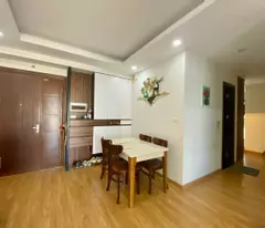 Chính chủ gửi bán gấp căn chung cư lô góc đẹp ở CT6 Lê Đức Thọ, Mỹ Đình, 2 ngủ 2 vệ sinh tặng full