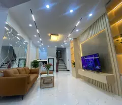 HIẾM! BÁN NHÀ HÀO NAM, KHU VIP PHÂN LÔ Ô TÔ TRÁNH - 6 TẦNG DT 40M2, MT 4.2M, GIÁ 10 TỶ
