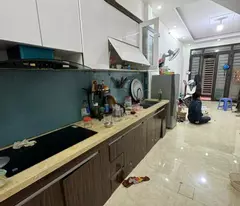 Bán nhà phố YÊN BÌNH, mặt phố kinh doanh, ô tô đỗ cổng, 30 m, 5 tầng, 7.25 tỷ.
