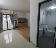 Bán tòa nhà chung cư mini 6 tầng đường Phú Mỹ, gần đường, giá tốt, dòng tiền ổn định