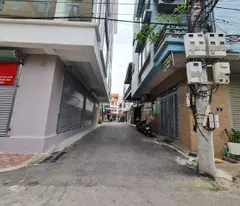 Nhà dân xây 123m2 khu Ngô Xuân Quảng, Trâu Quỳ, 7 chỗ vào. Lh 0989894845