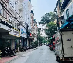 PHÂN LÔ - KINH DOANH ĐỈNH - VỈA HÈ - MẶT TIỀN RỘNG SẦM UẤT - PHÁO ĐÀI LÁNG- 20 TỶ