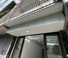 Bán nhà 3 tầng, 4PN, 3WC, 32m², Vĩnh Hưng, Hoàng Mai, HN