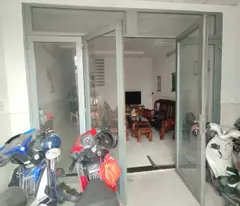 Chủ bán gấp giảm 300tr còn 4.3 tỷ 
MẶT TIỀN KINH DOANH QUẬN 12 ĐƯỜNG THÔNG TỨ TUNG _ NHÀ 2 TẦNG