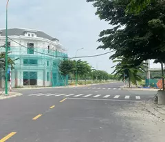 Đầu Tư Ngay Nhà Phố Liền Kề Giá Rẻ – Vị Trí Đẹp Gần KCN Vsip2, Mỹ Phước, Đồng An 2!