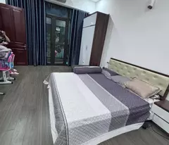 Bán nhà phố Giáp Bát, Hoàng Mai 35m, 4 tầng. Giá: 7.3 tỷ