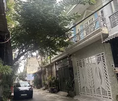 Nhà 4 Tầng Ở Lô Góc – Hẻm Xe Hơi Tránh – Ngang 5m – Sổ Hồng Riêng Giá Chưa Tới 6 Tỷ - Quận 12.