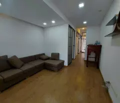 Cho thuê căn tập thể phố Chùa Bộc,100m2, 3pn, đủ nội thất, giá 12tr/tháng
