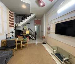 NHÀ ĐẸP 2 LẦU Ở LIỀN - HẺM Ô TÔ ĐỖ CỬA - 65M2 - CHƯA TỚI 5 TỶ