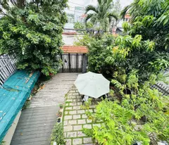 Bán chia tài sản, giảm sập sàn >Biệt thự lô góc 277m2. Từ 28 tỷ giảm còn 15.x tỷ giá cực rẻ