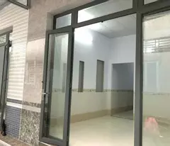 103. Nhà 3,5 Triệu Nhà Rộng Rãi Cách Hẻm Số Đỏ 400M