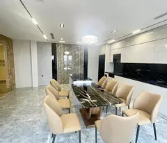 THUA! Bán nhà phố Cổ Linh, gara thang máy, 45m2, mặt tiền 8m mà cũng xây khéo thế này luôn!