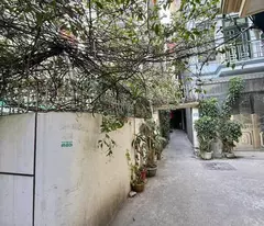 LÔ GÓC CẦU GIẤY - 110M2 x 3T - MT 5.5M - 19.5 TỶ - NGÕ RỘNG - GẦN MẶT PHỐ - THOÁNG - ĐẸP